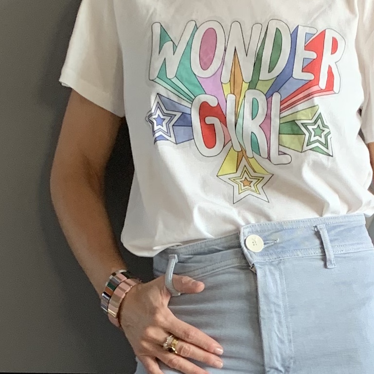 by destele tee-shirt blanc message wonder girl col rond manches courtes