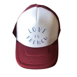 Casquette Bordeaux message love is French bleu marine by Destele