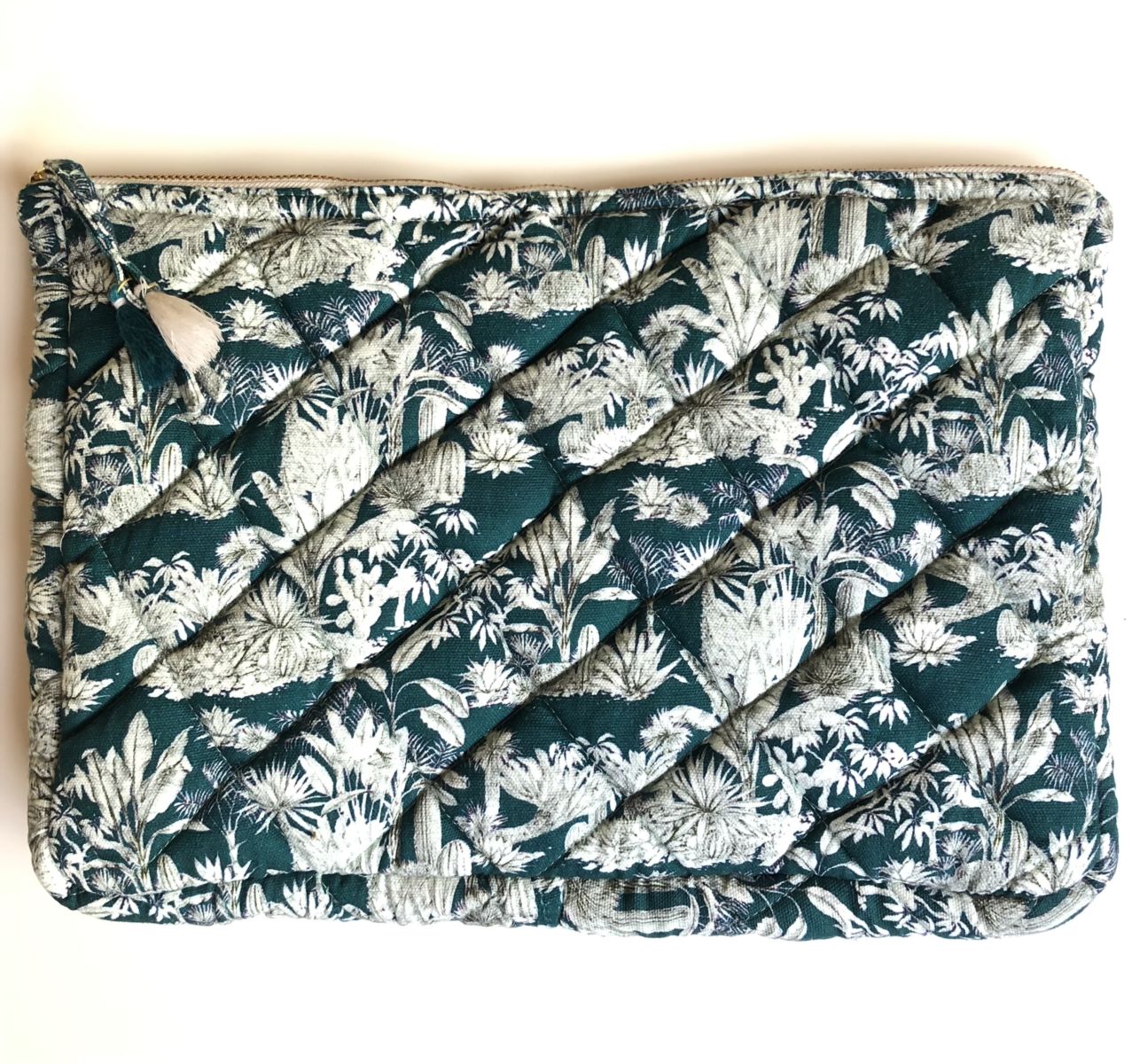 pochette ordinateur grand modèle molletonnée imprimé fleurs bleu canard et blanc by destele