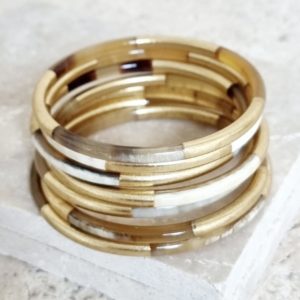 Bracelet en corne - Feuille d’or