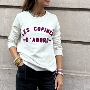 Sweat "Les copines d'abord" beige chiné prune