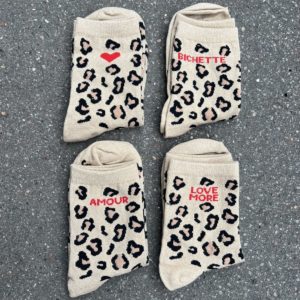 Chaussettes pailletées léopard beige