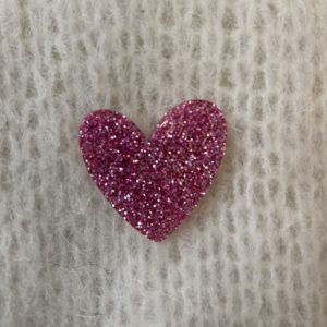 Broche coeur pailleté rose